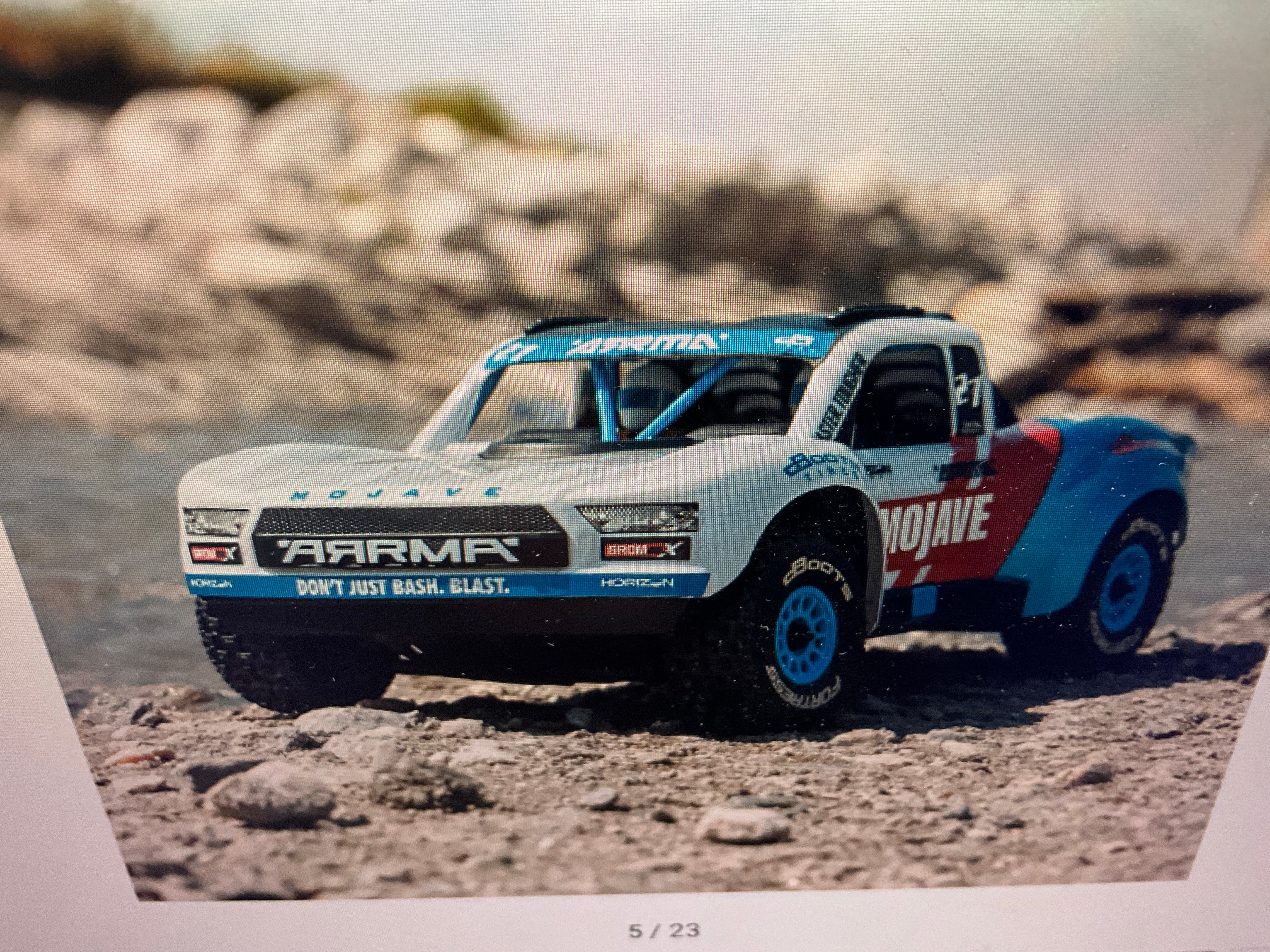 ARRMA 1/16 MOJAVE GROM 223S DSC 4X4 RTR Brushless Desert Truck(Battery & Charger Included)