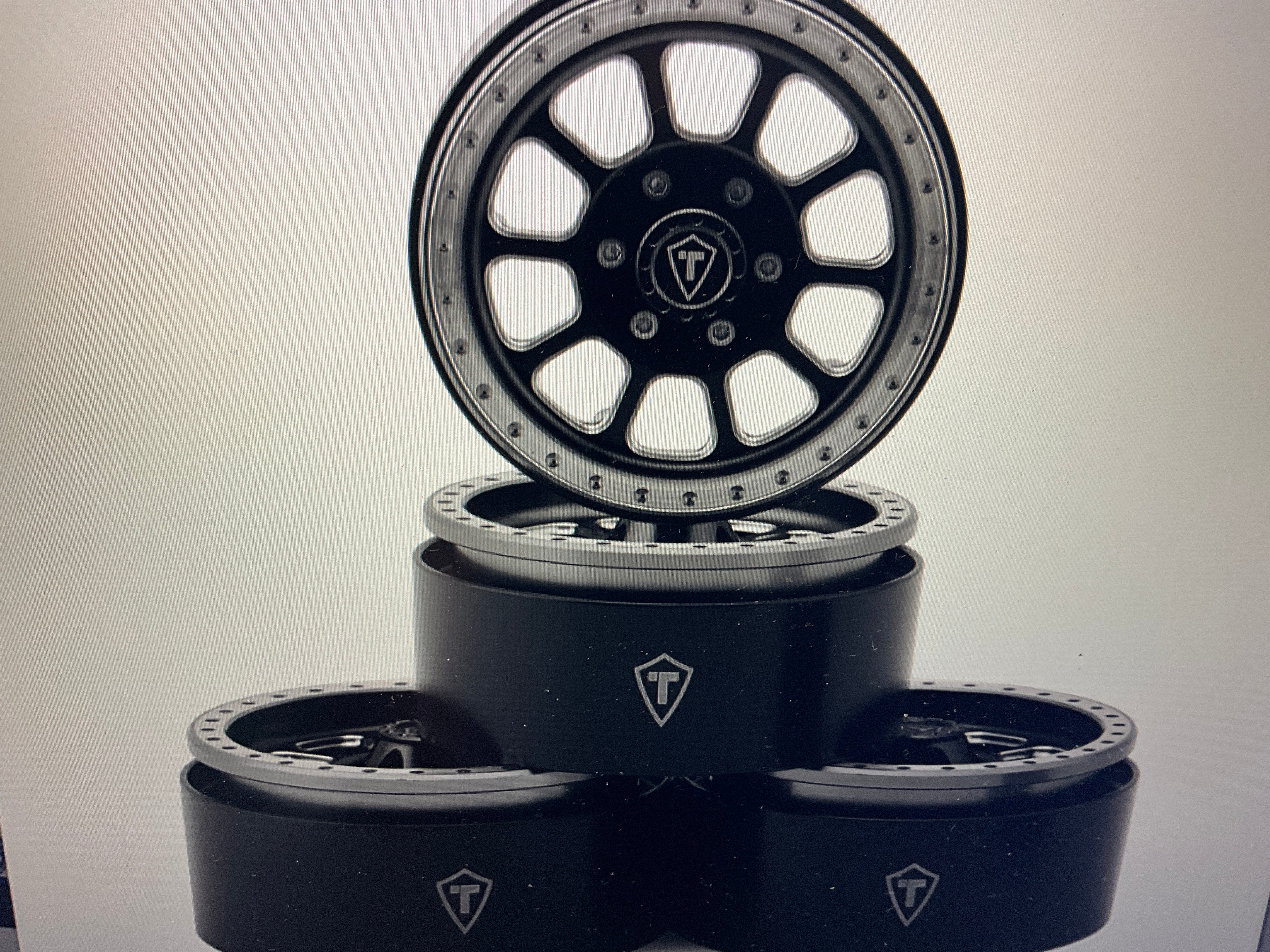 Treal Hobby Type V2 1.9" Beadlock Wheels (4)