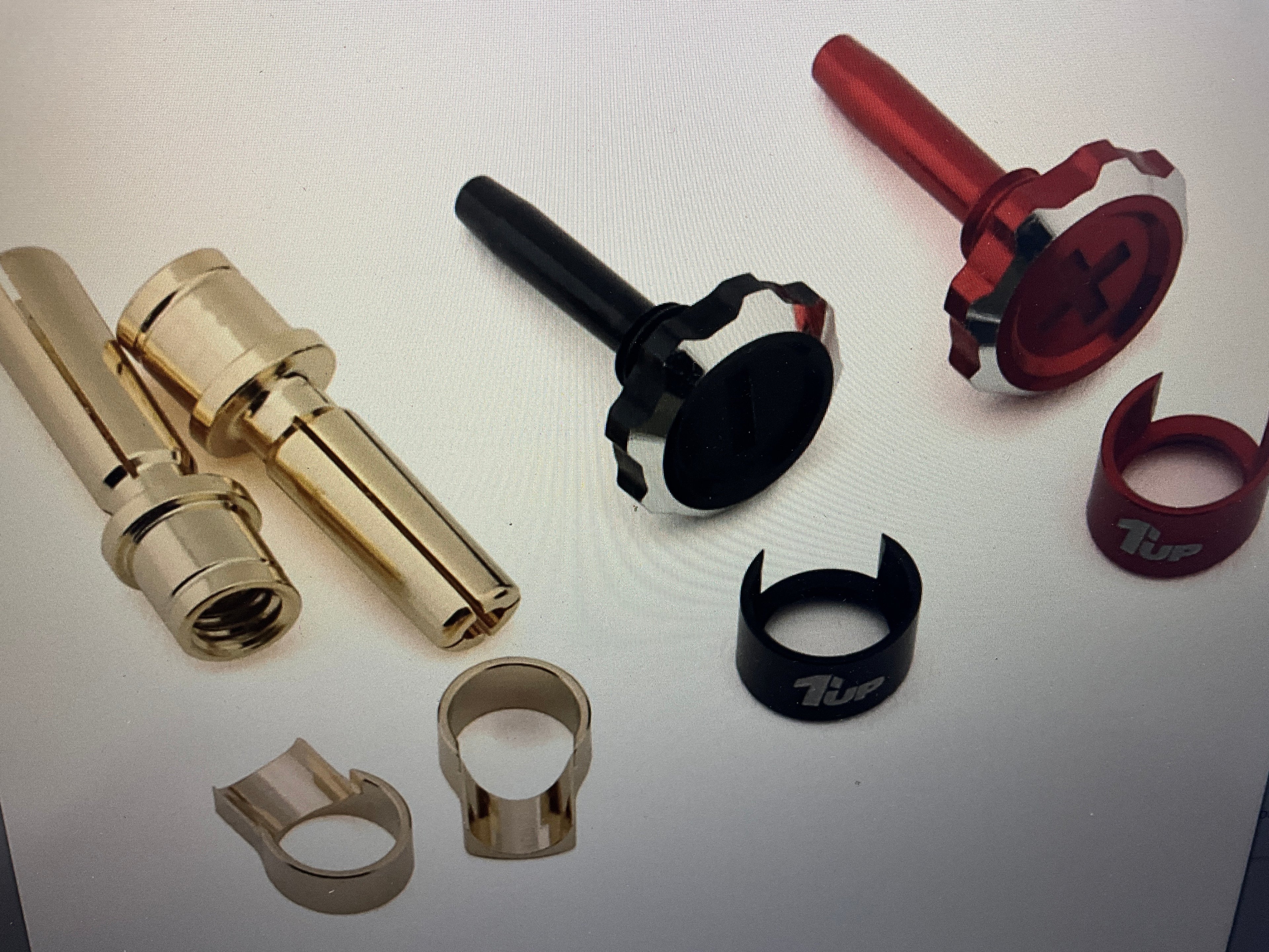 1UP Racing "Lockdown" Adjustable Bullet Plug Grips w/4mm Bullets (Red/Black)