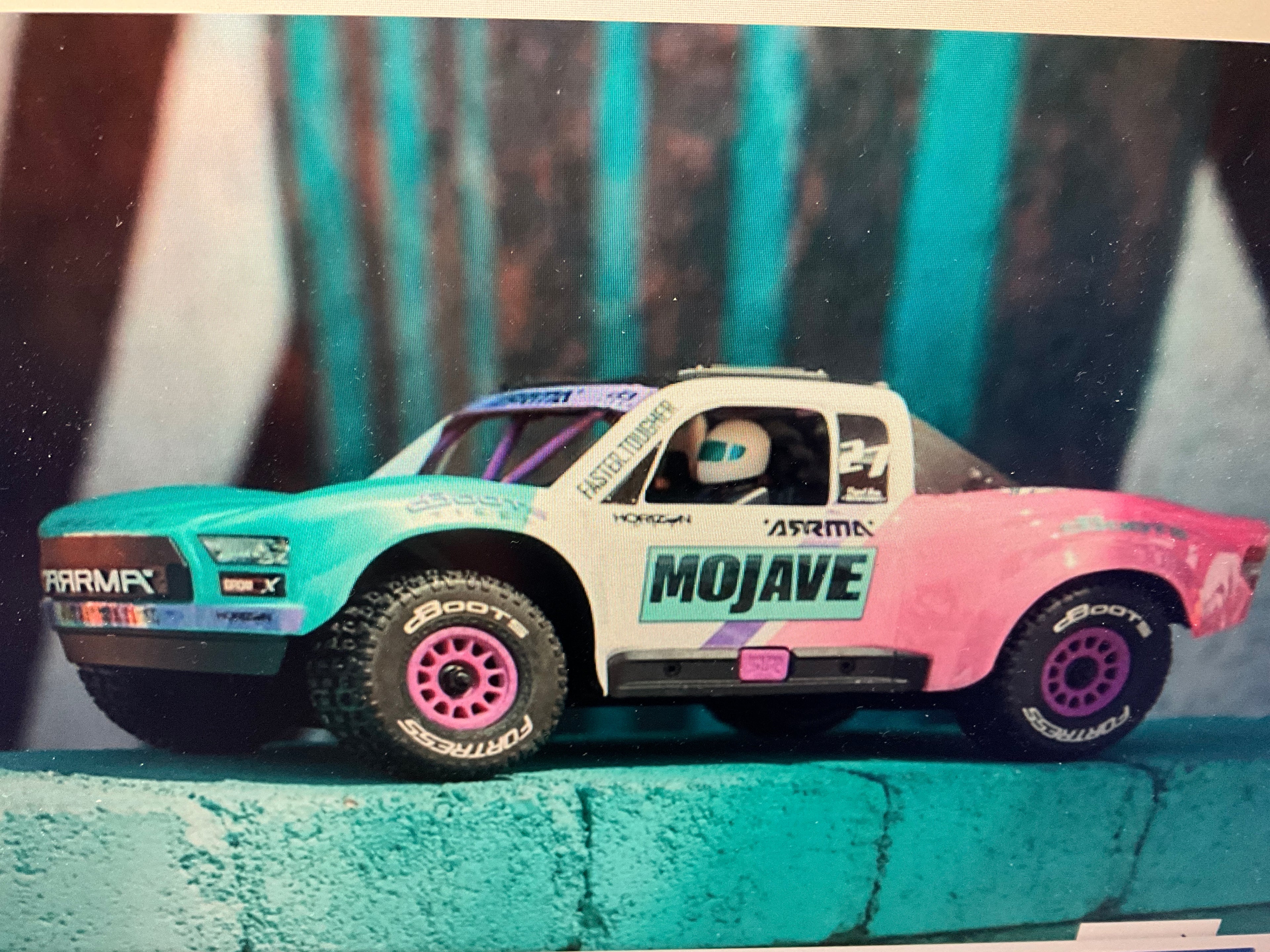 ARRMA 1/16 MOJAVE GROM 223S DSC 4X4 RTR Brushless Desert Truck(Battery & Charger Included)