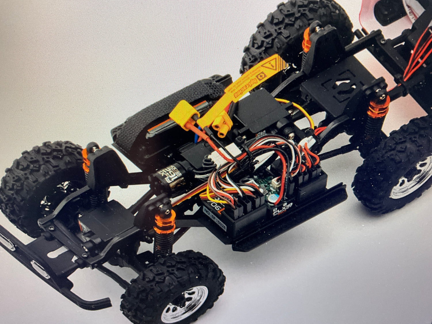 HPI Venture18 Flux 1985 Toyota Hilux SR5 1/18 RTR 4WD Brushless Rock Crawler (Red) w/2.4GHz Radio, Battery &amp; Charger