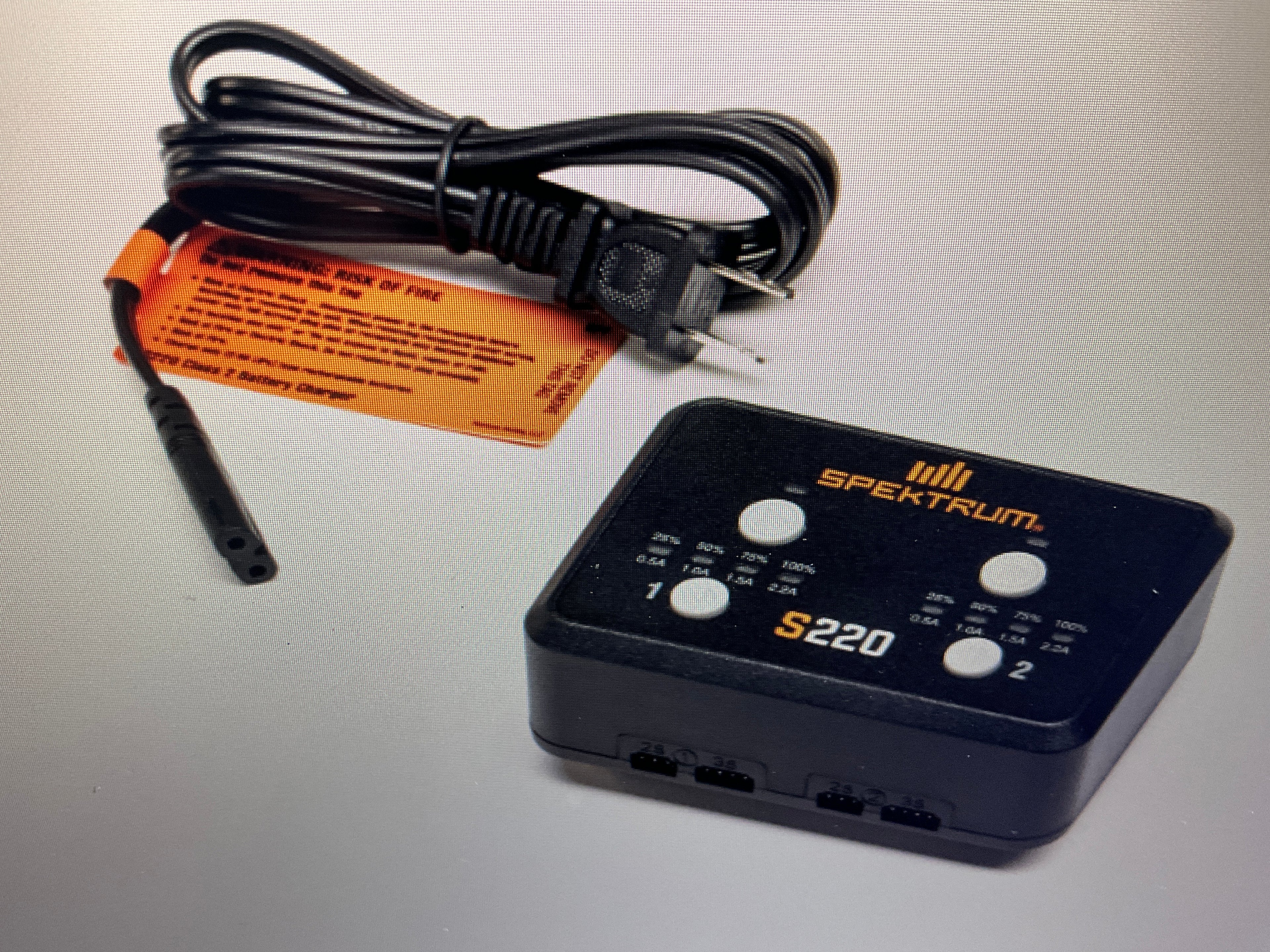 SPEKTRUM S220 AC 2x20W Balance Charger