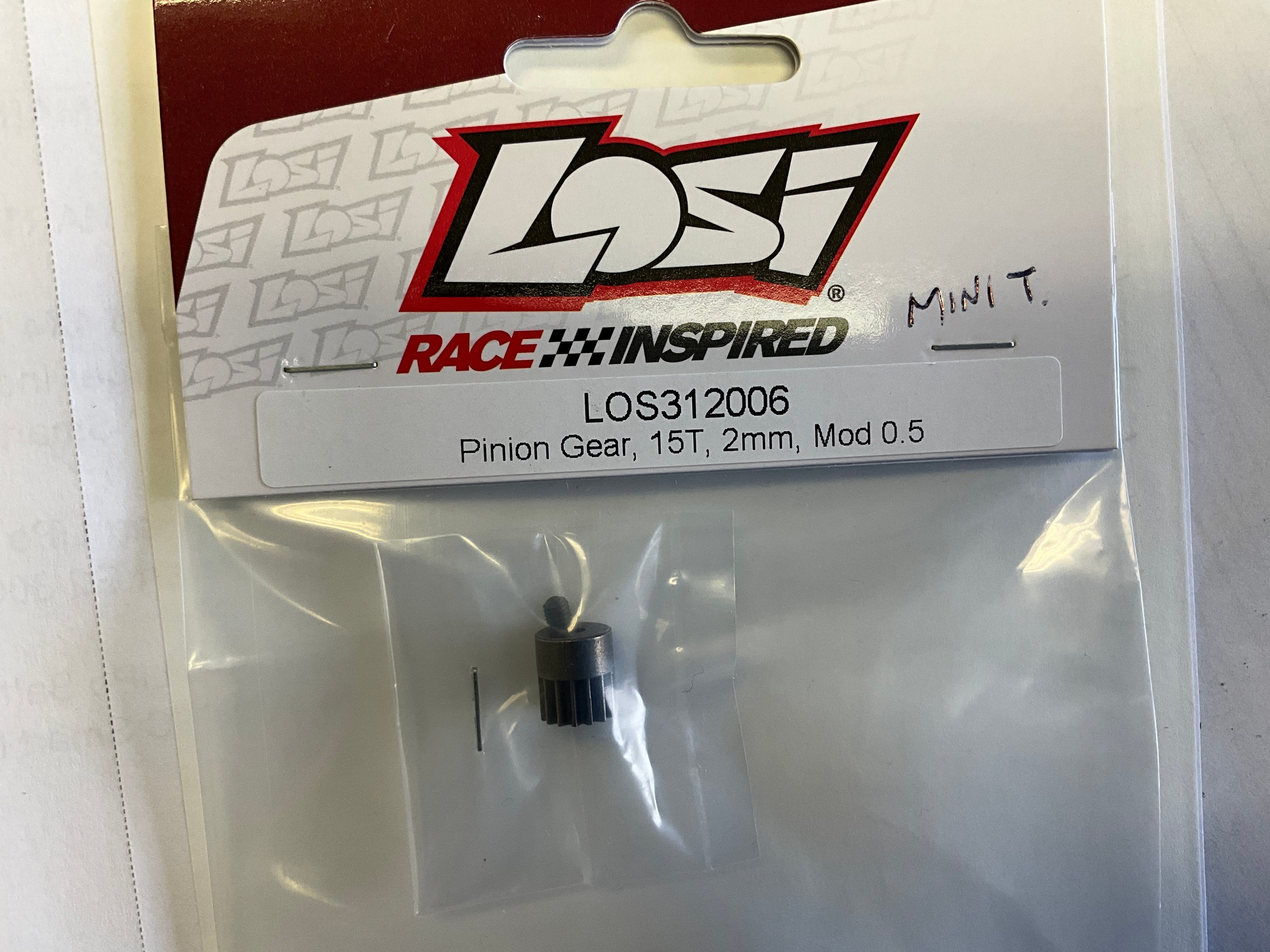 LOSI Pinion Gear, 15T 2mm Mod 0.5