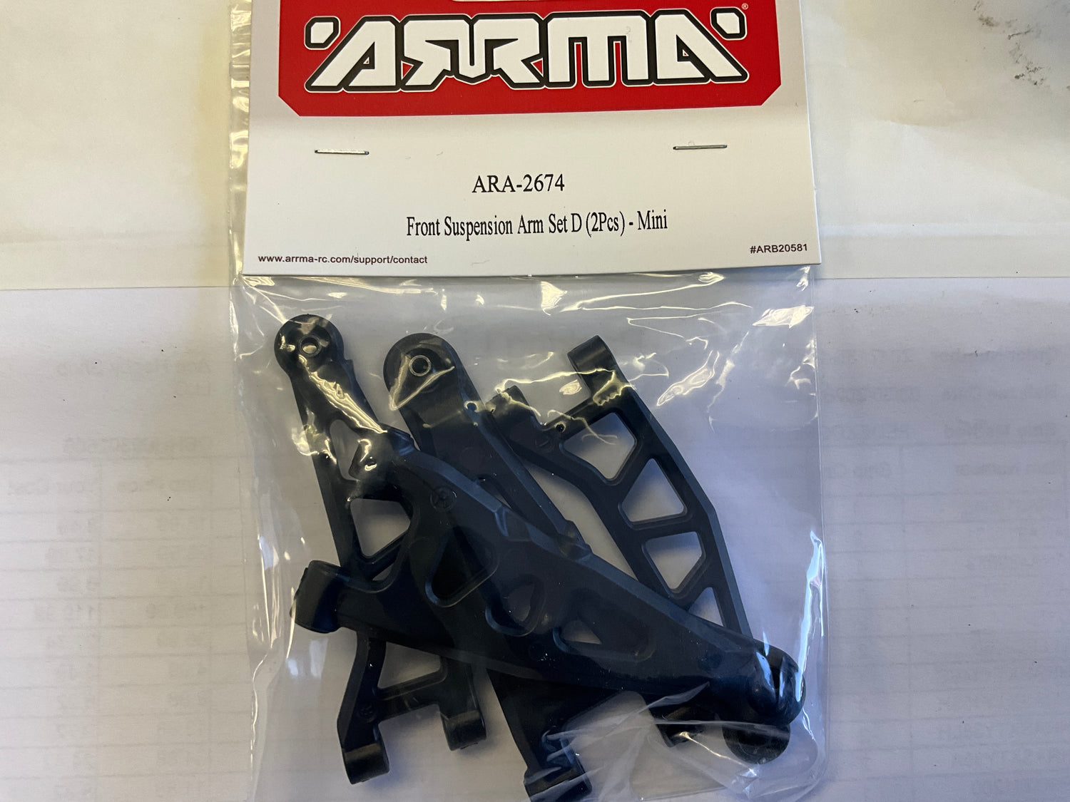 ARRMA Front Suspension Arm Set D (2): MINI KRATON