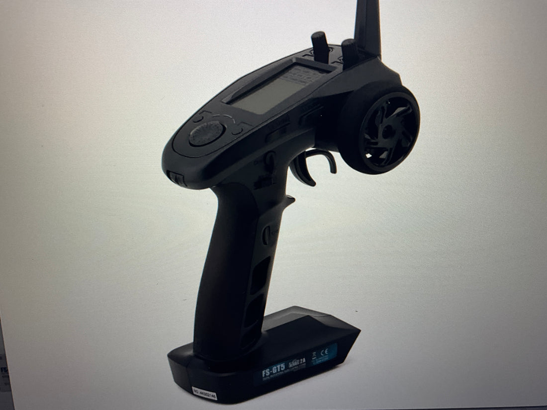 Flysky FS-GT5 6-Channel Transmitter w/FS-BS6 Receiver
