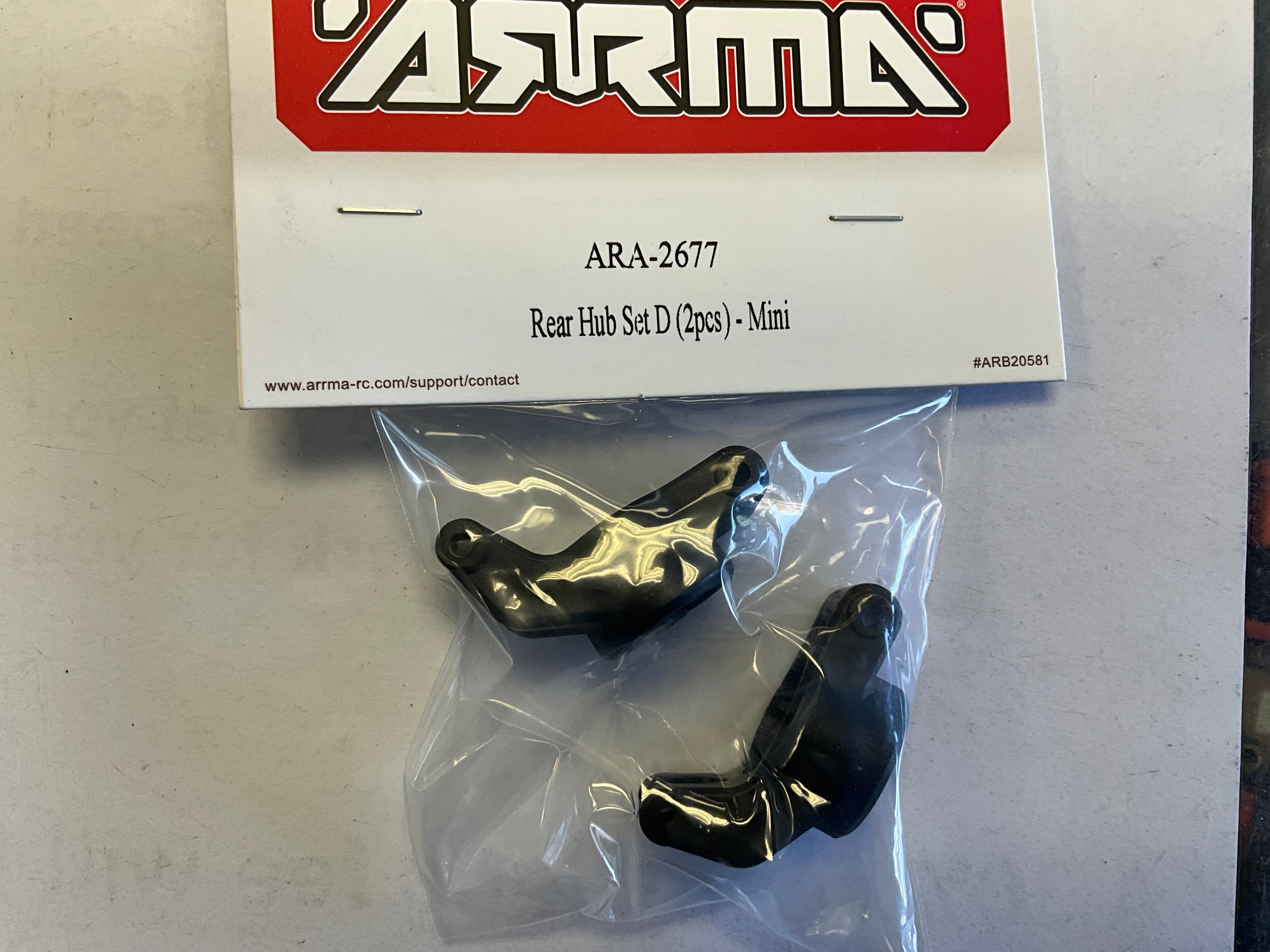 ARRMA Rear Hub Set D (2): MINI Kraton