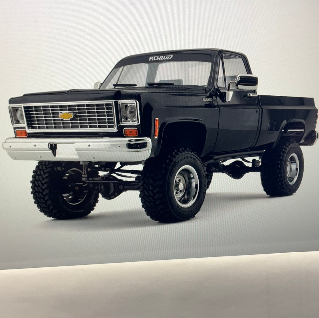 RC4WD Trail Finder 2 &quot;LWB&quot; RTR Scale Truck w/Chevrolet K10 Scottsdale Hard Body (Black)