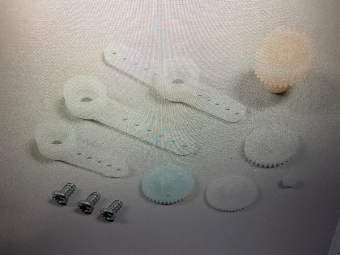 SPEKTRUM Servo Arms Gears SA381 Servo
