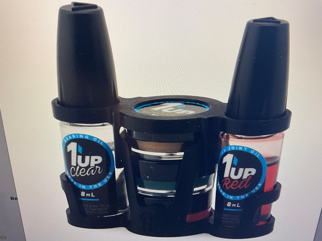 1UP Racing Grease &amp; Oil Lubricant Pro Pack w/Pit Stand