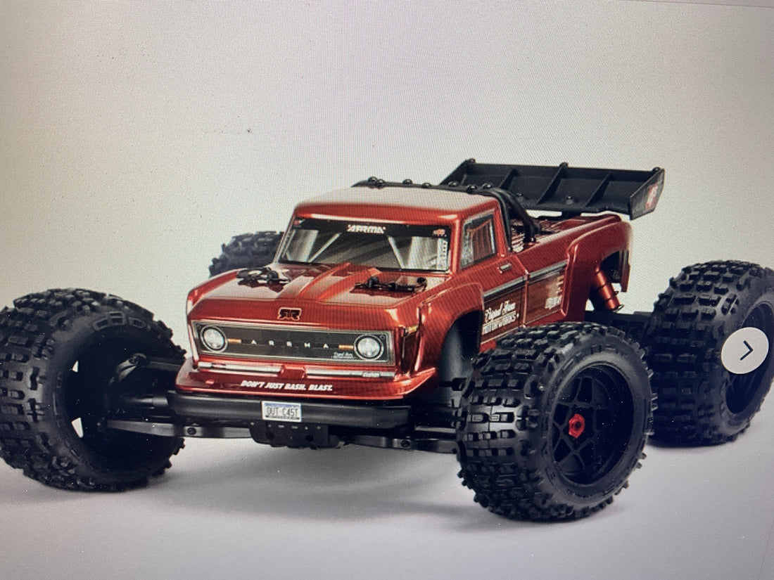 1/10 OUTCAST 4X4 4S V2 BLX Stunt Truck RTR, Red