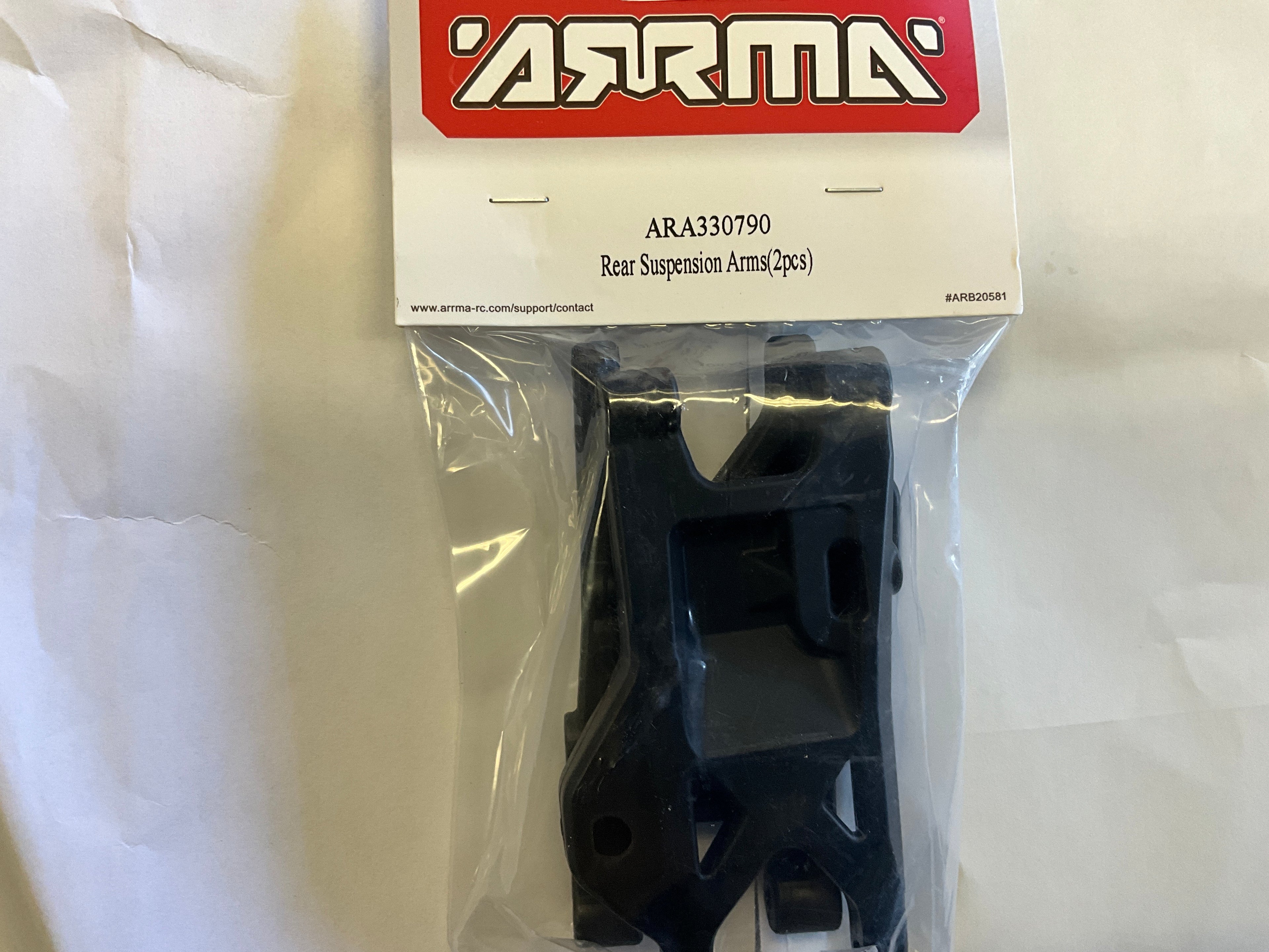 ARRMA Rear Suspension Arms (2)