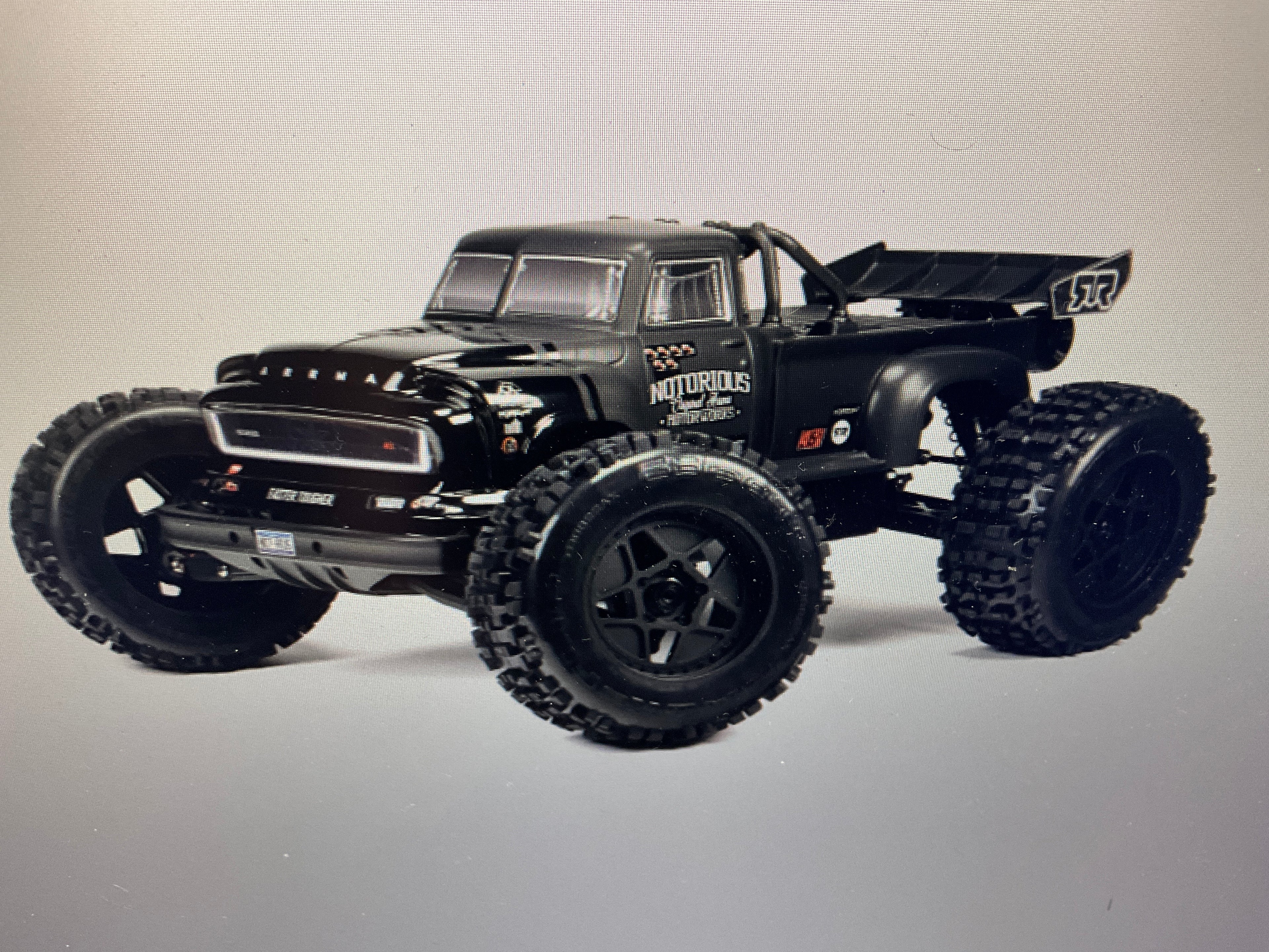 1/8 ARRMA NOTORIOUS 6S