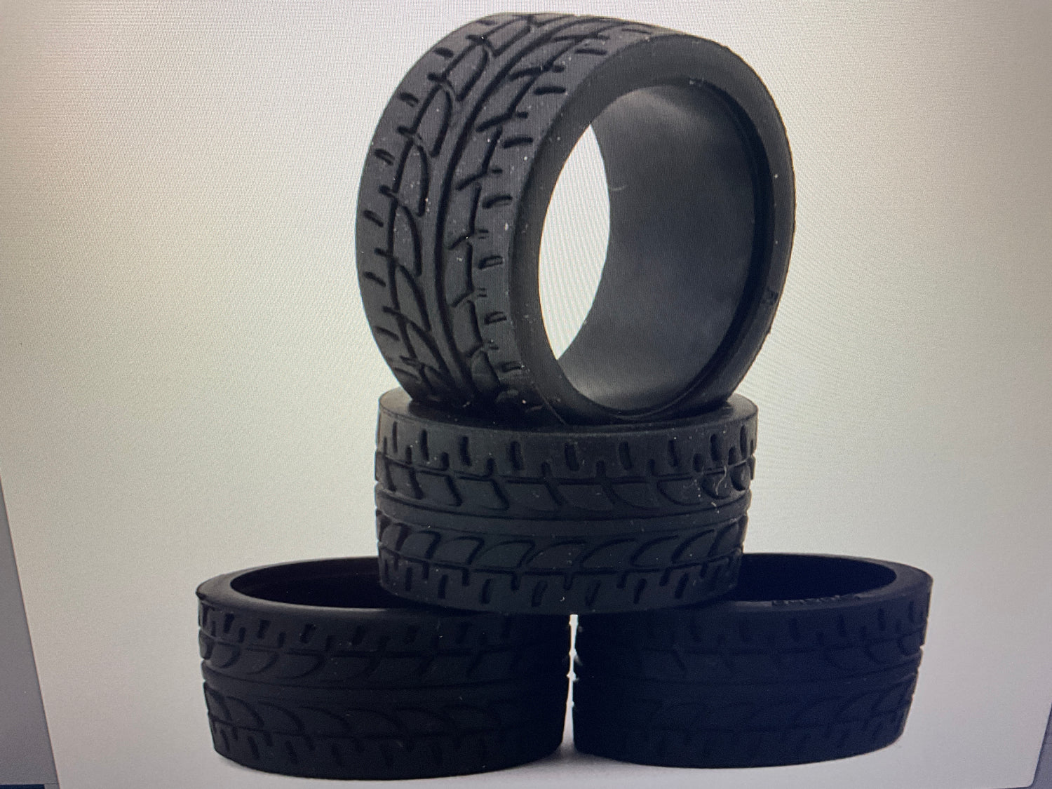 Kyosho Mini-Z MR-03/MR-04 Racing Radial Tires (Wide) (4) (2X)