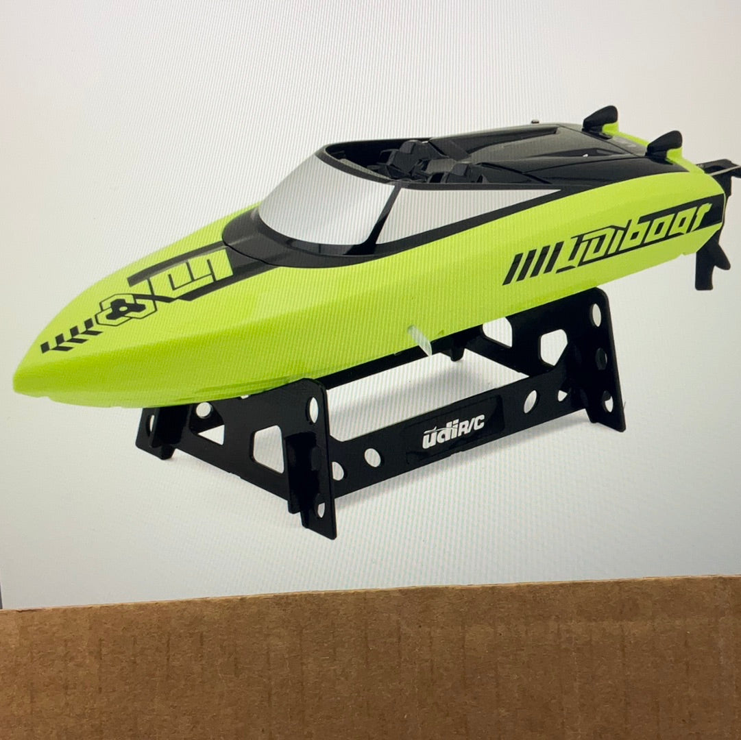 UDI R/C Ginsu Shark 13&quot; High Performance Self-Righting RTR Electric Boat w/2.4GHz Radio, Battery &amp; Charger
