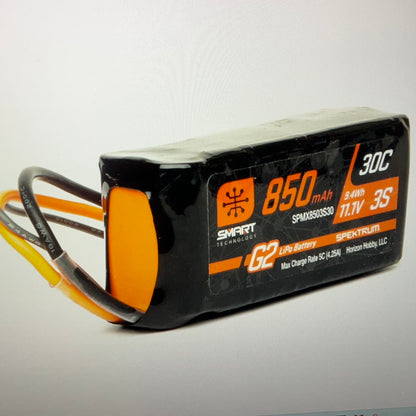 SPEKTRUM 11.1V 850mAh 3S 30C Smart G2 LiPo Battery: IC2