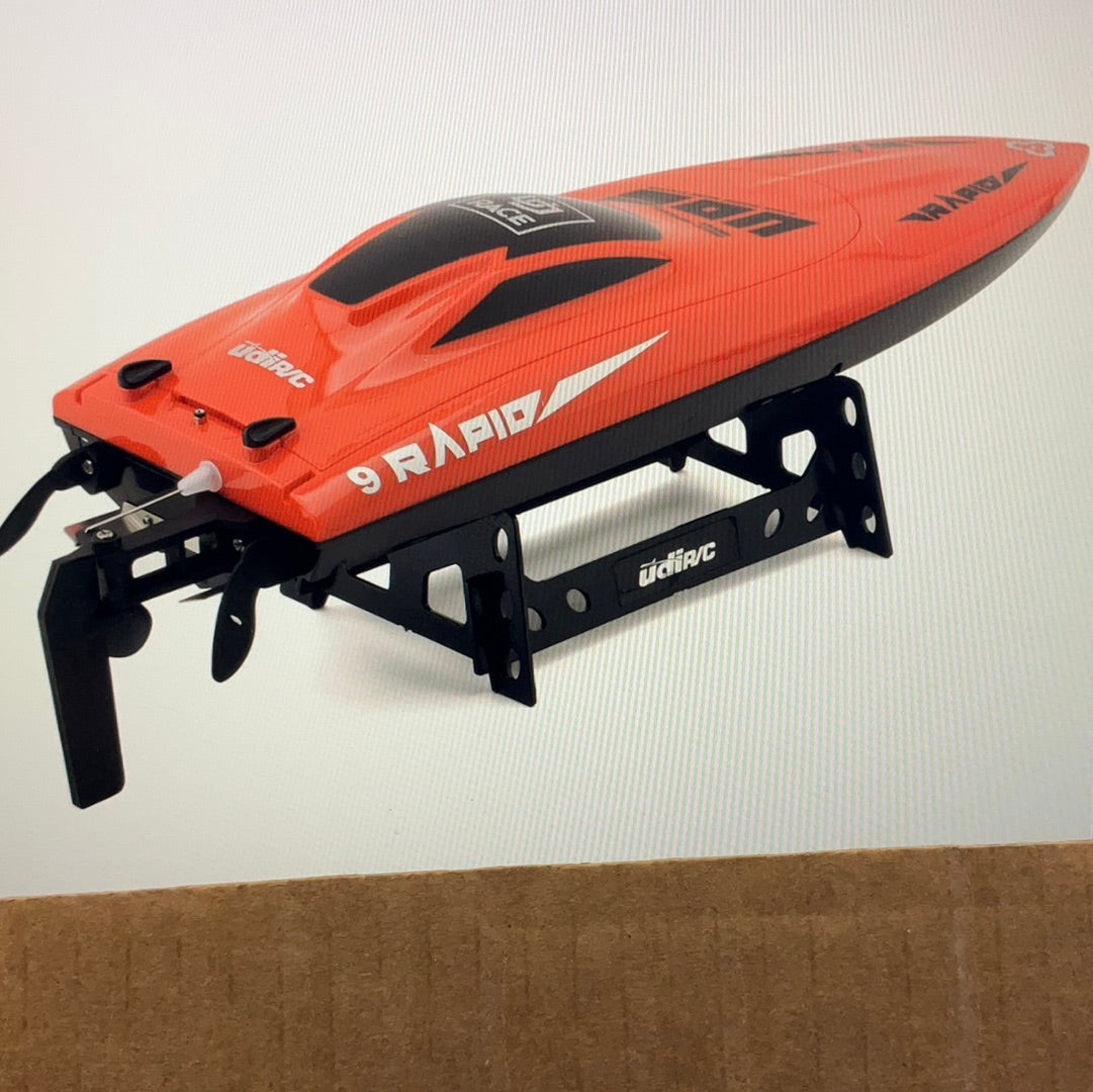 UDI R/C Rapid 16&quot; High Speed Brushed Self-Righting RTR Electric Boat w/2.4GHz Radio, Battery &amp; Charger
